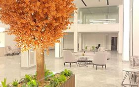 فندق هوليداي الخليج النجاح